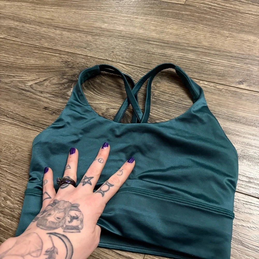 lululemon athletica very light